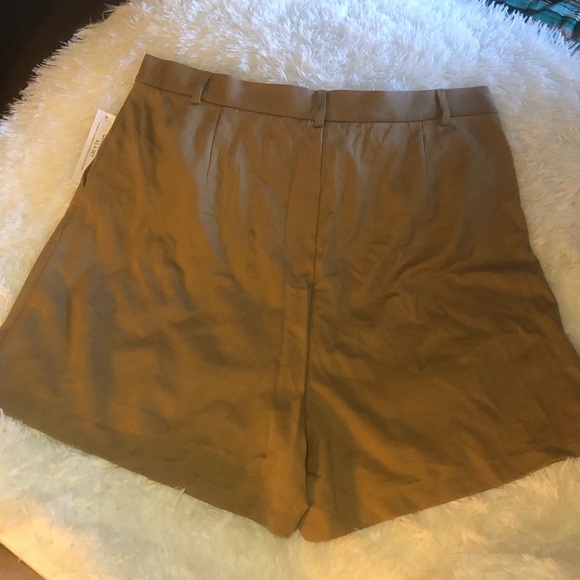 VENUS Tan Bermudas Chic Versatile Shorts - Picture 14 of 14